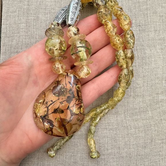 Chunky Vintage Confetti Lucite Faux Amber Graduated Bead Necklace 15" Retro MCM - Picture 3 of 14